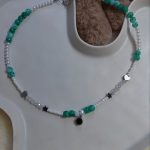 گردنبند نگینی سبز و سفید