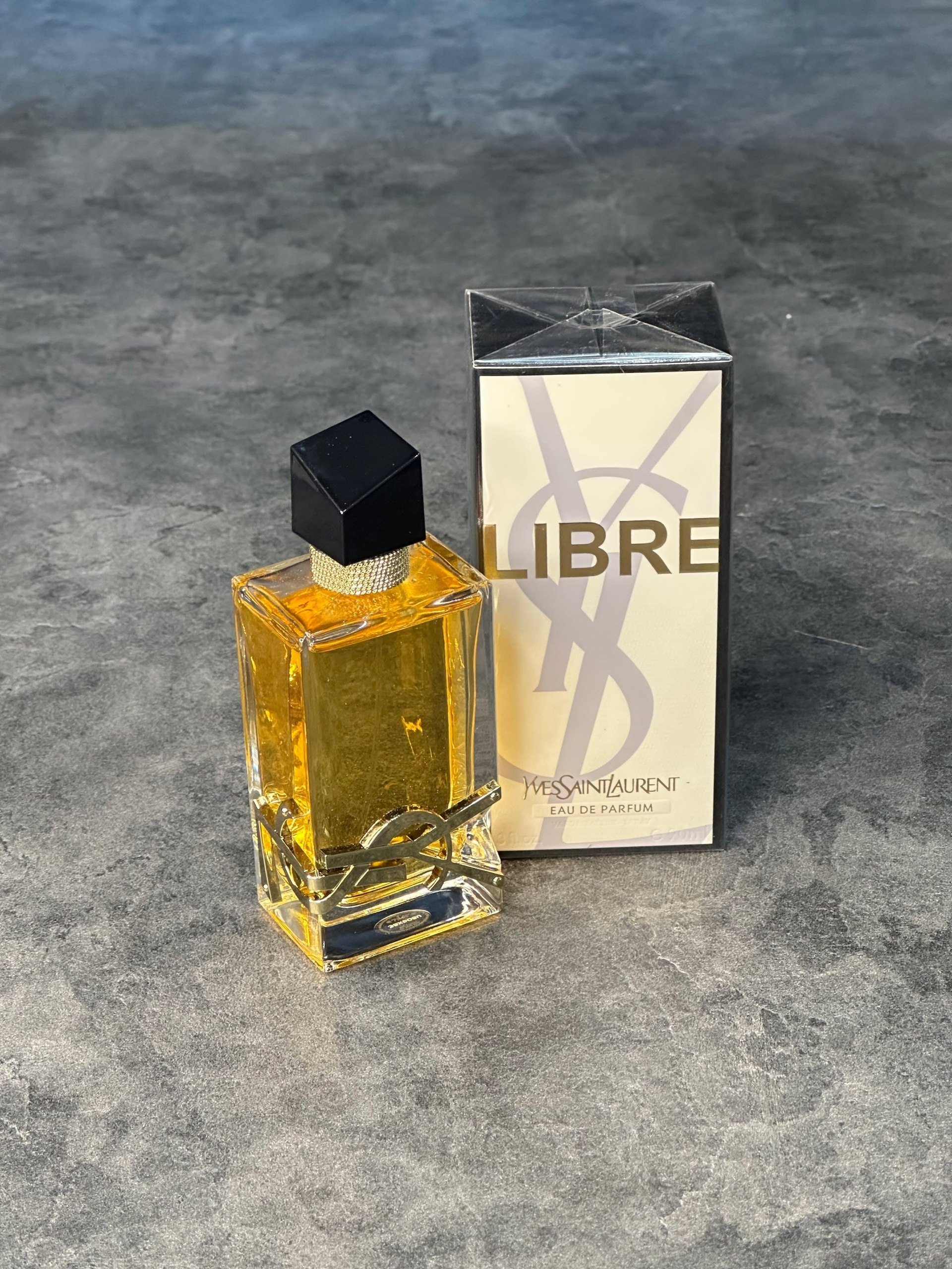 photo_2026-09-14_21-13-50 Yves Saint Laurent Libre